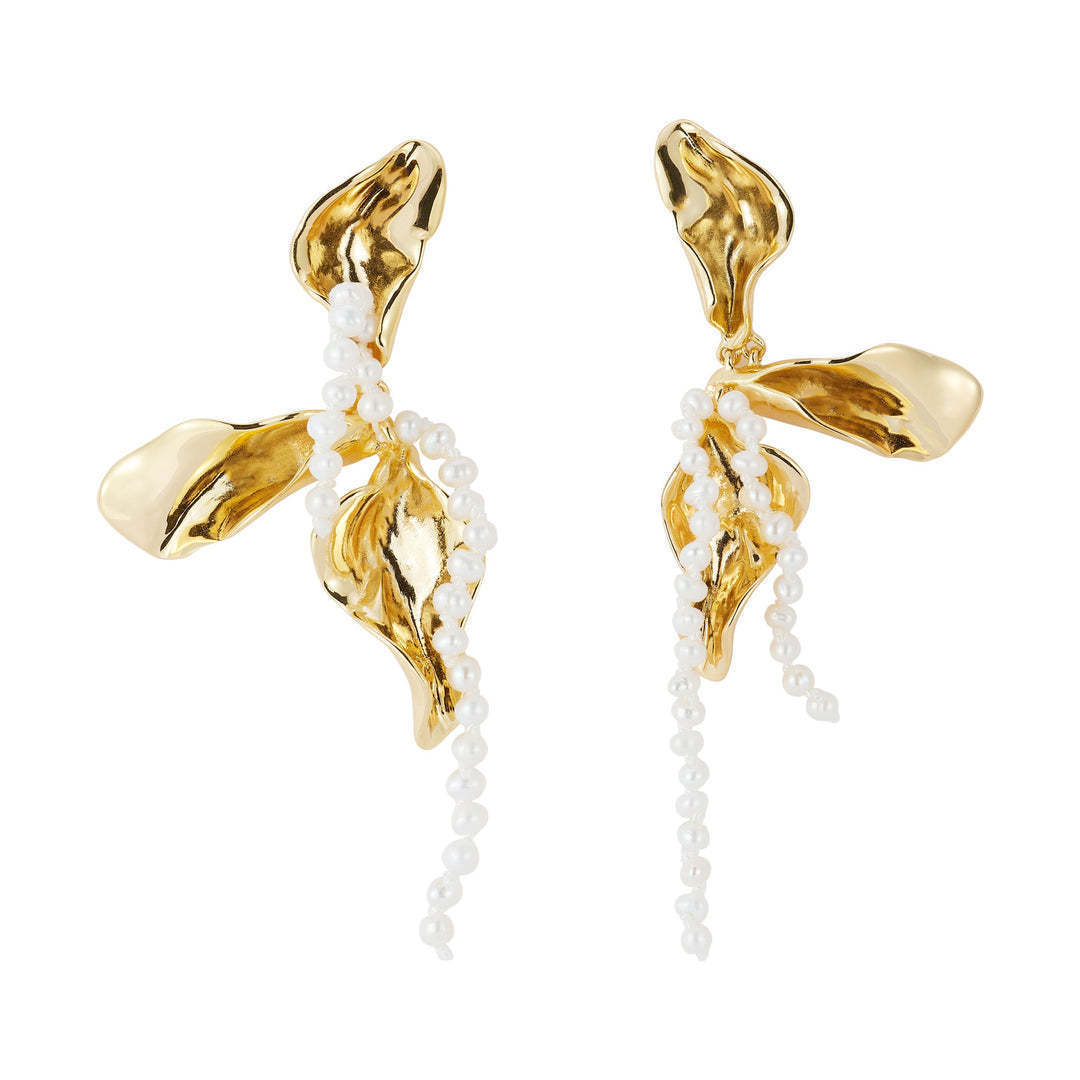 Ins Irregular Petal Pearl Earrings