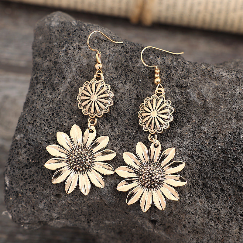 Sunflower Design Hanging Earrings Zinc Alloy Jewelry For Women