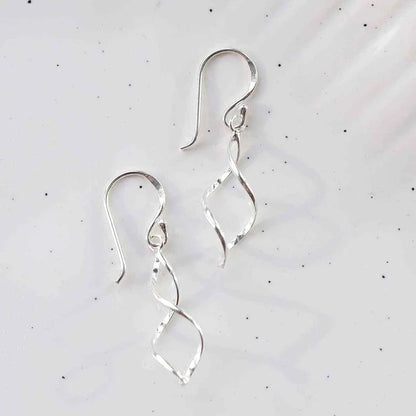 Simple Retro Winding Pendant Earrings Fashion Lady Exquisite